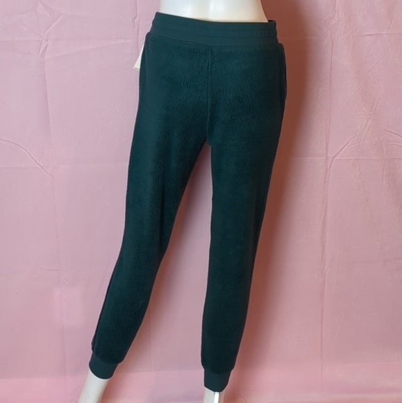 Old Navy Forest Green Mid Rise Sherpa Sweatpants with Pockets size XS - Picture 2 of 10